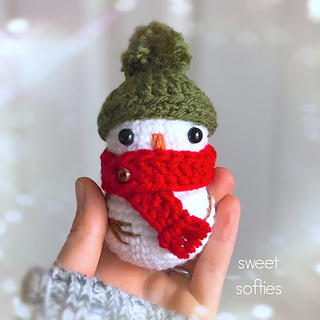 http://www.sweetsofties.com/2017/12/tiny-baby-snowman-free-crochet-pattern.html