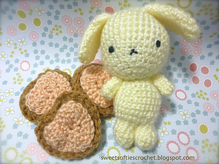 http://www.sweetsofties.com/2015/03/buruburudogpattern.html